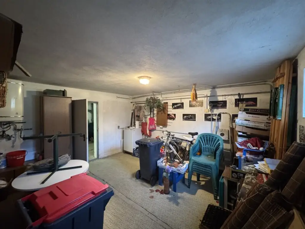 Sonniges Blockhaus mit Pool, Balkon & Gartenidylle in Sollenau