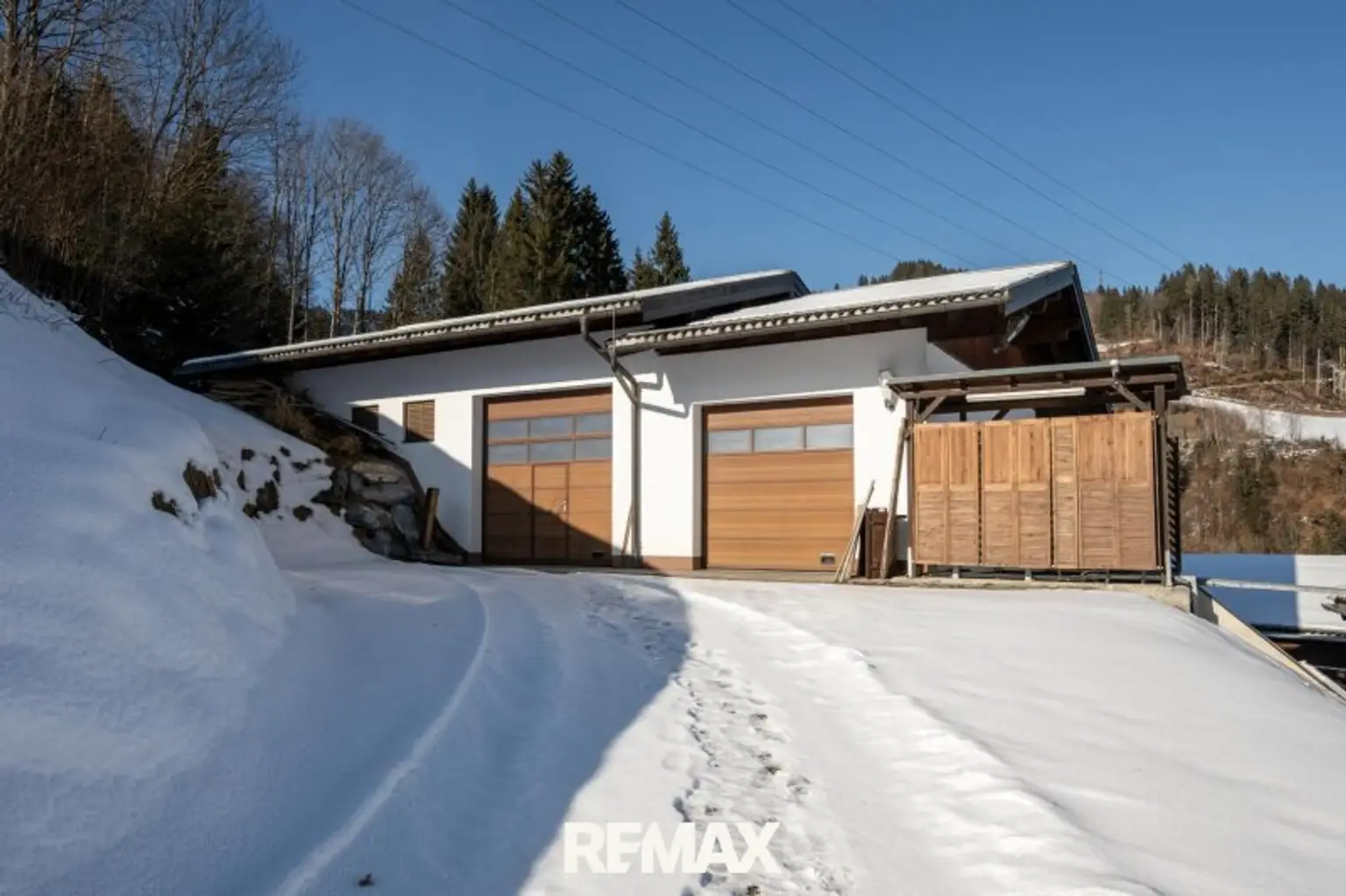 "Landwirtschaft mit Tischlerei in St. Johann im Pongau"