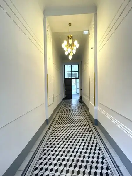 Sanierte 2 Zimmer Wohnung mit 45 m² im Herzen des. 3. Bezirkes