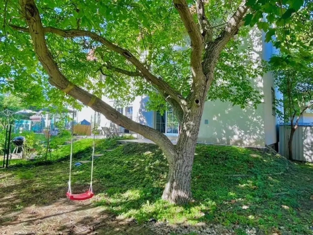 MIETOBJEKT- Wunderschönes Doppel-Haus mit herrlichen Terrassen & Garten - BRUCKHAUFEN -Nähe Donauturm - Uno- City!