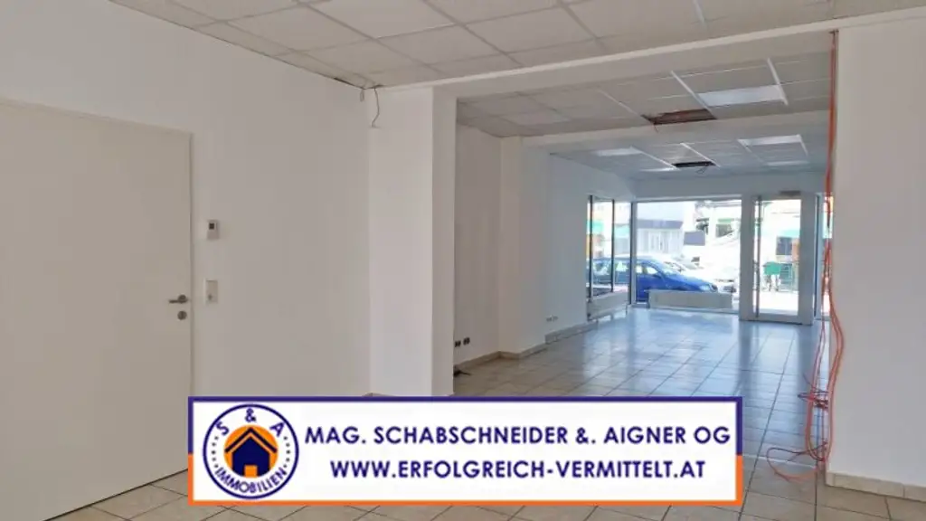 Geschäftslokal - Büro - Ordination, je nach Bedarf, am Hauptplatz zu mieten!