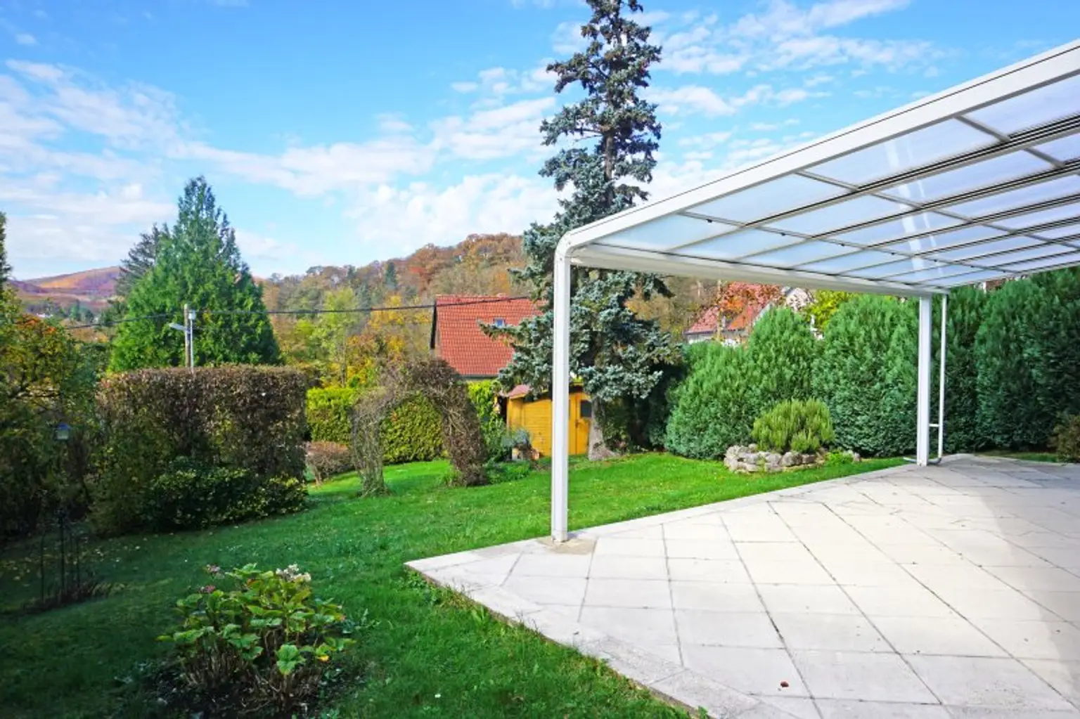 Satzberg: Aussichtslage mit Traumausblick