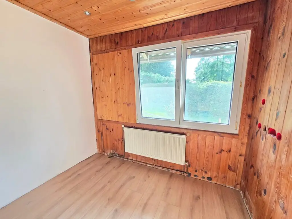 *** HAUS MIT POOL UND WINTERGARTEN - IDEAL FÜR NATUR- UND TIERFREUNDE ***