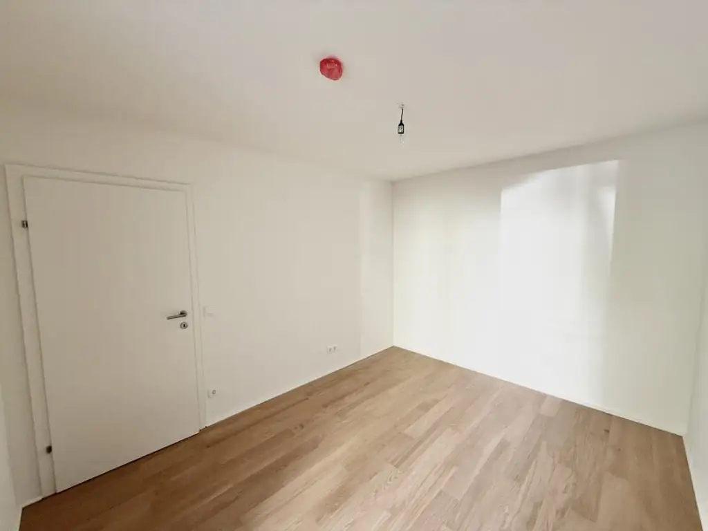 geräumige 2-Zimmer Wohnung in guter Lage - Erstbezug auf Eigengrund + Provisionsfrei!