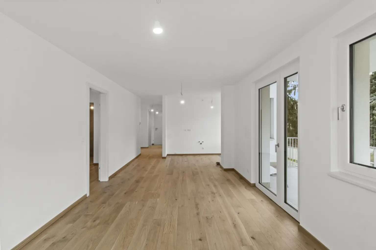 F | ++ NEU ++ EXKLUSIVE VIER Zimmer mit BALKON - Beste Lage! | Prima Service Immobilien