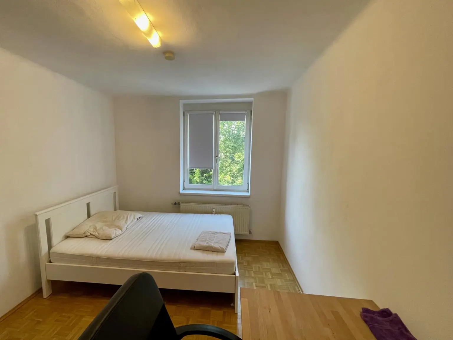 Ab November: Zentrale 4,5-Zimmer-Mietwohnung mit Balkon und Loggia