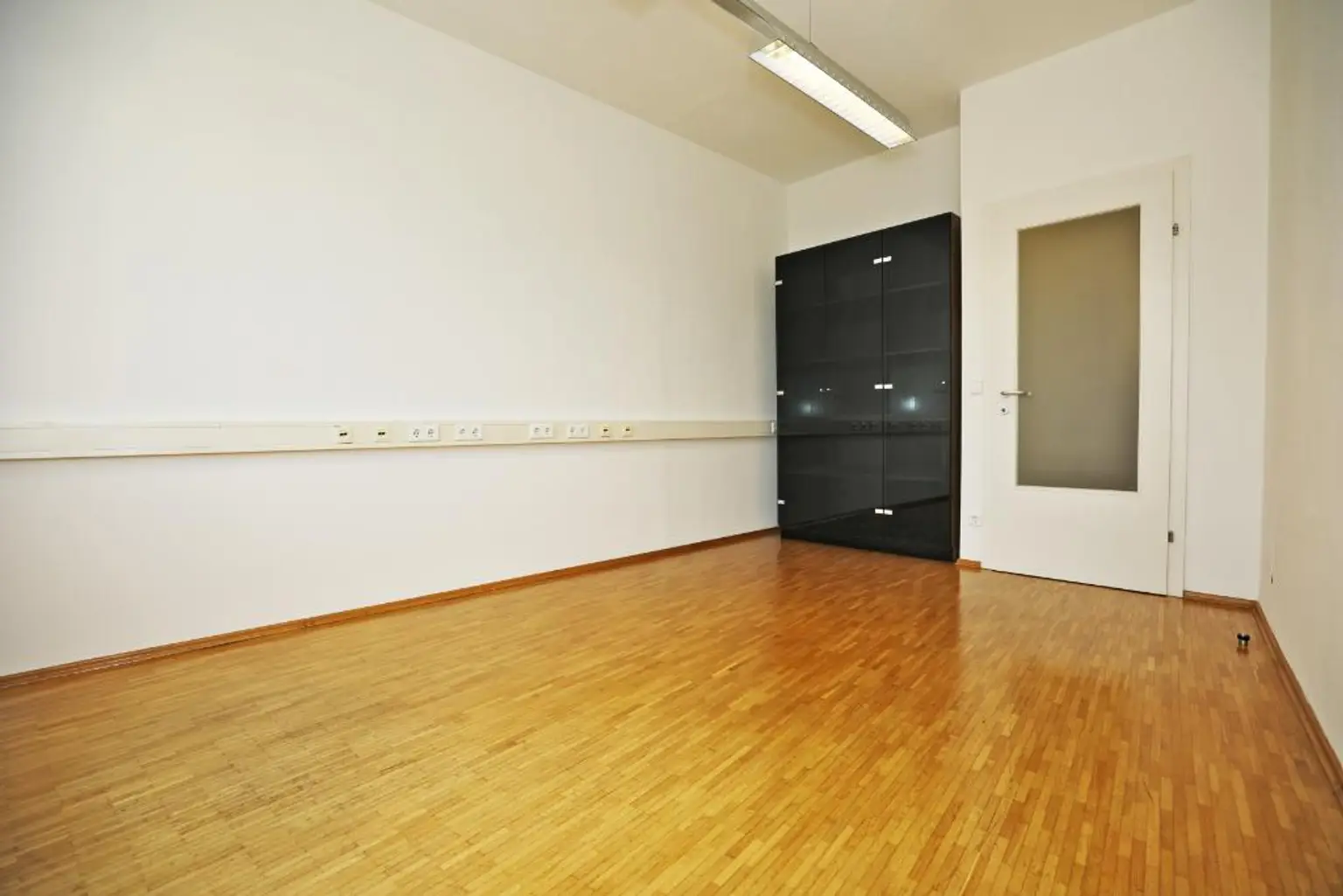 Neuwertiges, barrierefreies Büro im Zentrum von Graz-Andritz