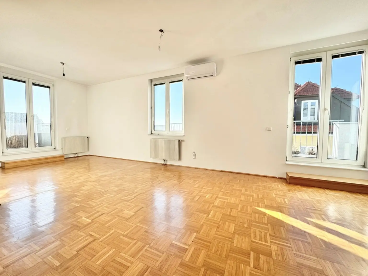 TRAUMHAFTE NEUBAUWOHNUNG IN TOP-GRÜNRUHELAGE | HELLE 3 ZIMMER MIT TERRASSE