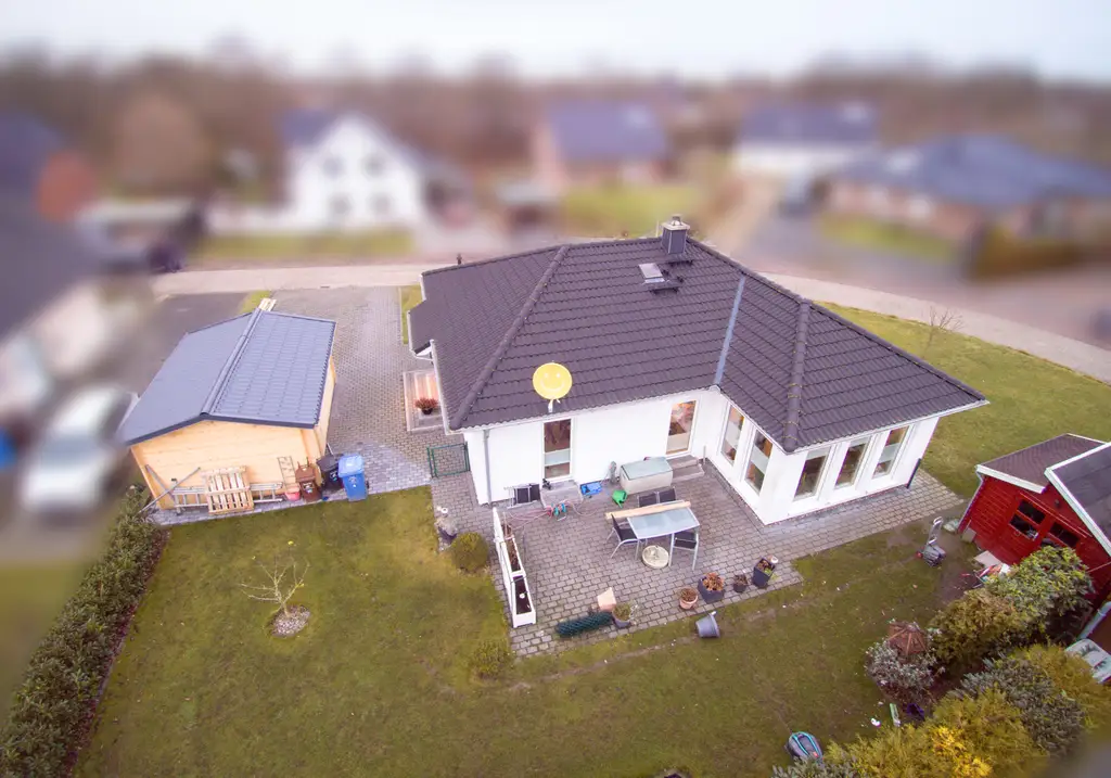 Winkelbungalow / seniorengerecht / Baujahr 2013 / super ruhig / nur 3,48% Käuferprovision!!