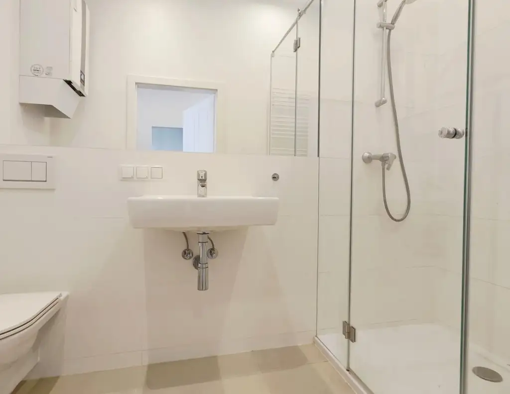 Geräumige 1-Zimmer Altbauwohnung in der Kandlgasse