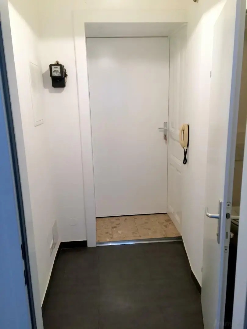 Altbauwohnung im Hochparterre - bis 1.1.2028 vermietet - Rendite rund 3,9 % vor Afa + EST