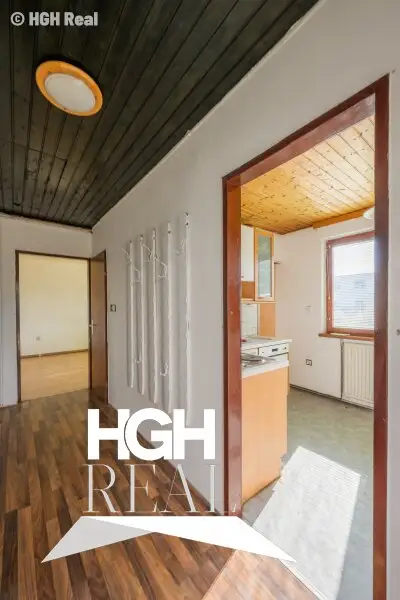 2231 Strasshof Charmanter Bungalow mit Garten und viel Potenzial nahe Bahnhof