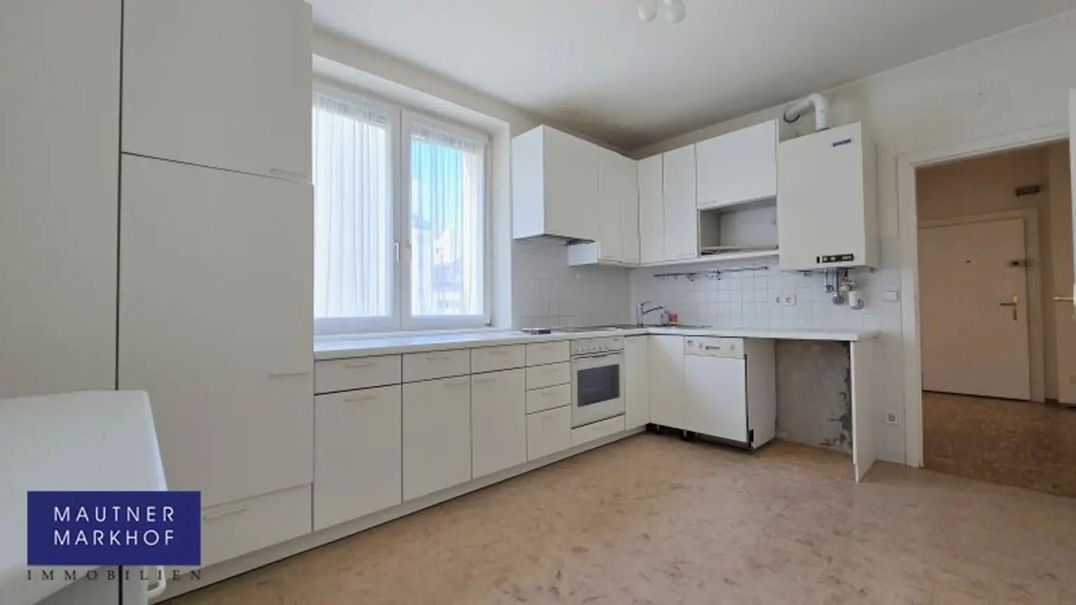 Rochusmarkt - Ausgezeichnet gelegenes, sympathisches, helles 4 Zimmer Appartement - U3!