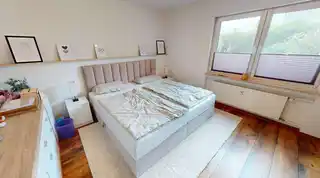 Schlafzimmer Wohnung EG