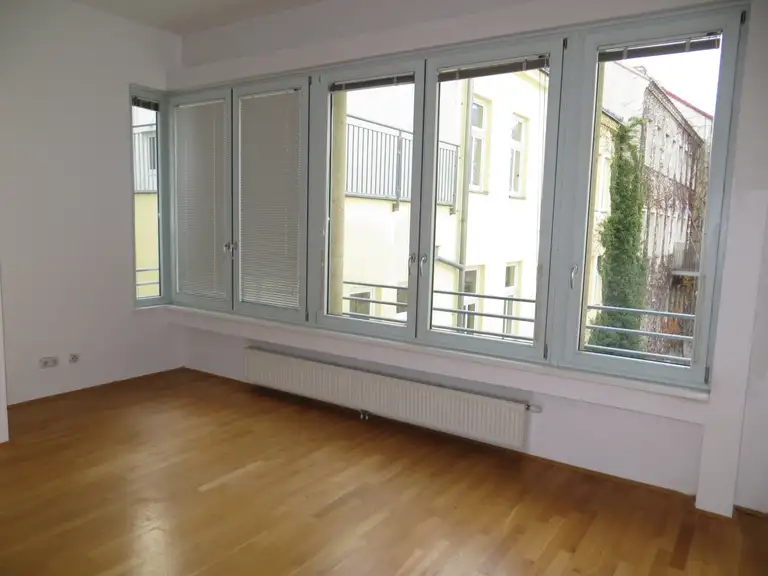 Zimmer I