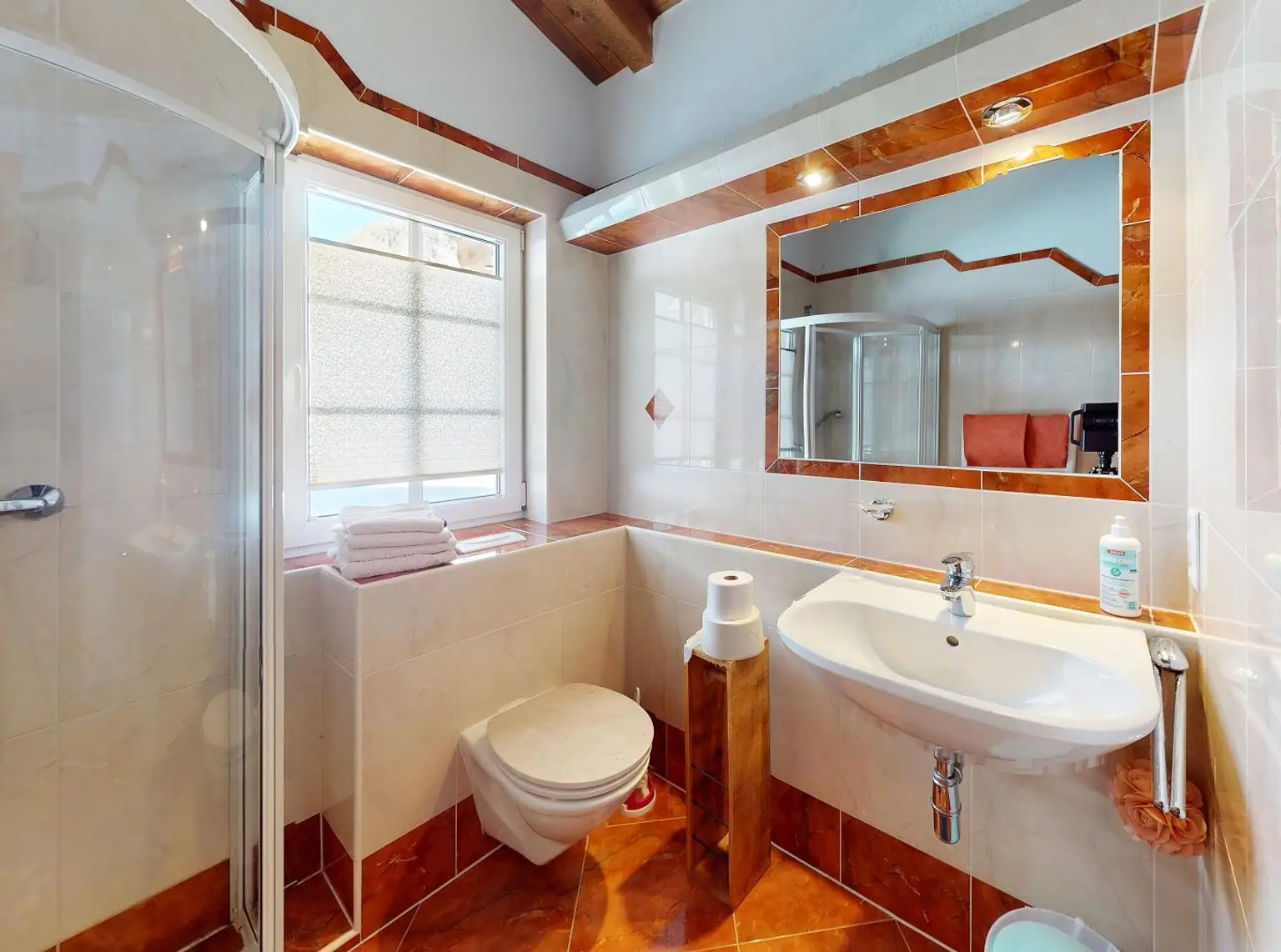 Niederthai - Apartment 1 - OG - Bad