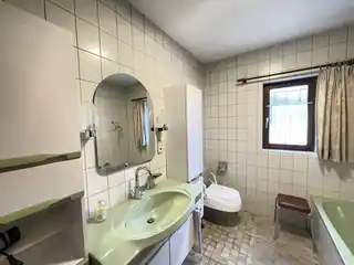 Badezimmer EG