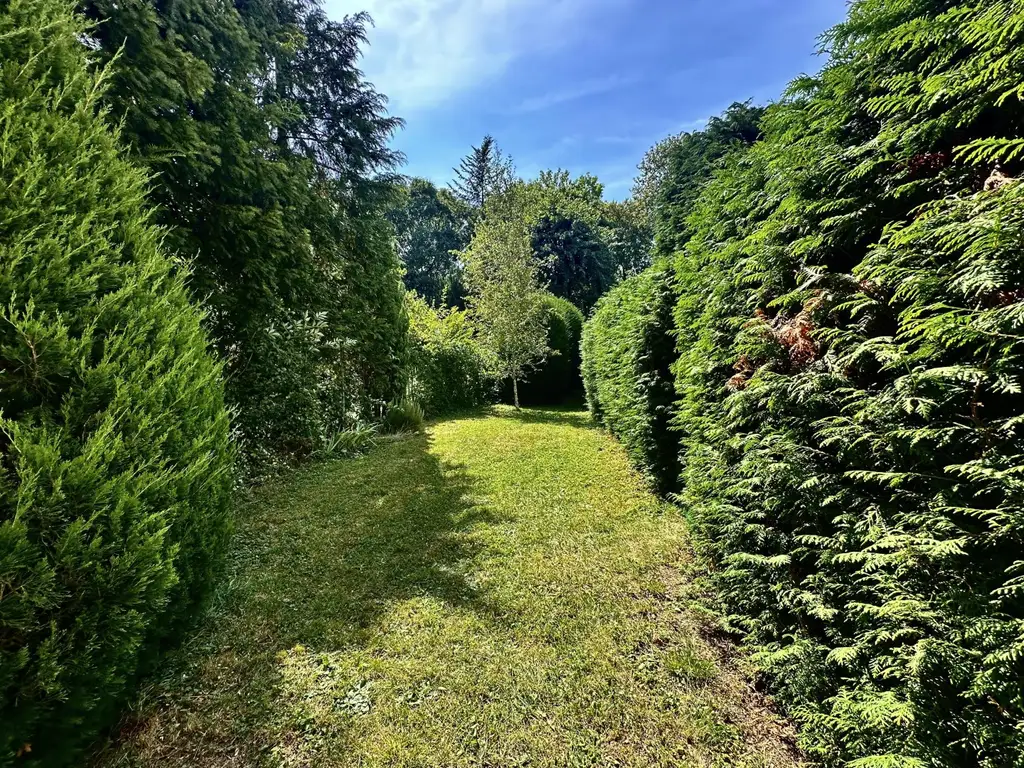 Exklusive Dachgeschosswohnung zwischen Schloss Hetzendorf und Schloss Schönbrunn