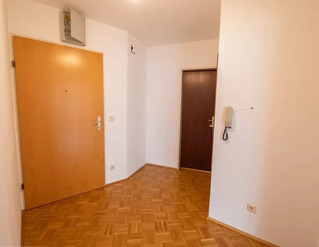 Charmante Zweizimmerwohnung mit Loggia in Viktring