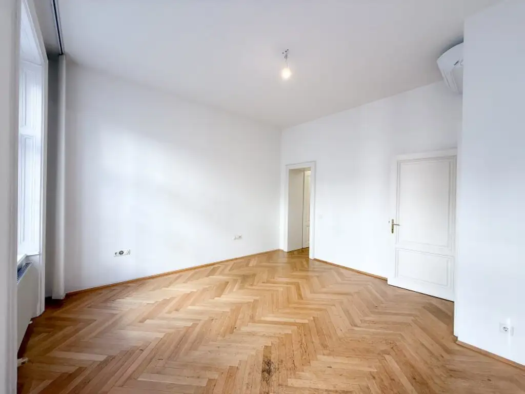 Exklusives 4-Zimmer-Altbaubüro mit Blick auf das Hotel Imperial – Kärntner Ring, 1010 Wien