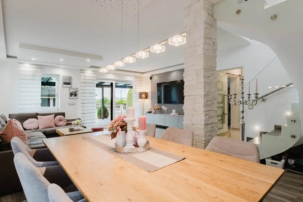 Modernes Einfamilienhaus in Regau!!