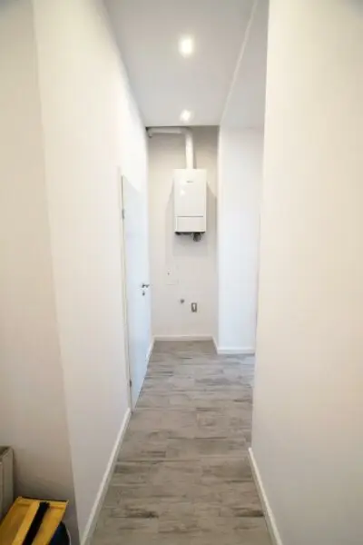 Sanierte helle Altbauwohnung - nähe U4 Hütteldorferstraße