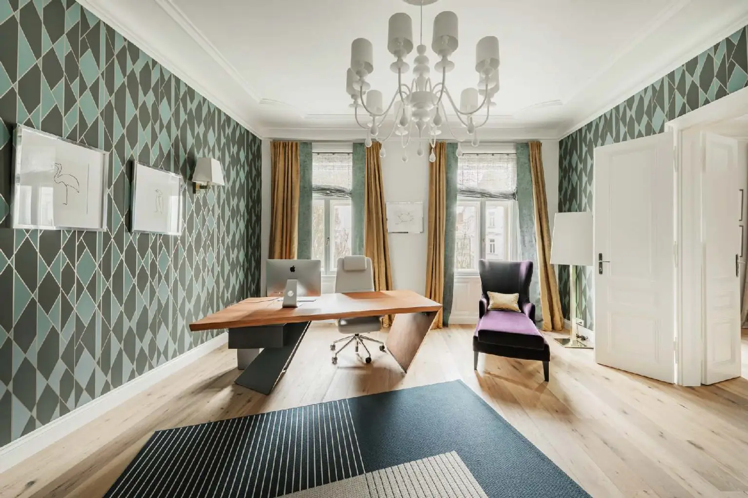 Vollmöblierte Luxus Altbauwohnung gegenüber Palais Liechtenstein