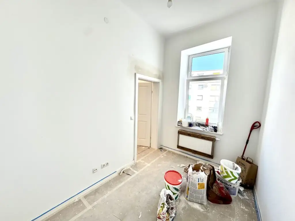 Altbau trifft Moderne: Sanierte 2-Zimmerwohnung in 1150 Wien