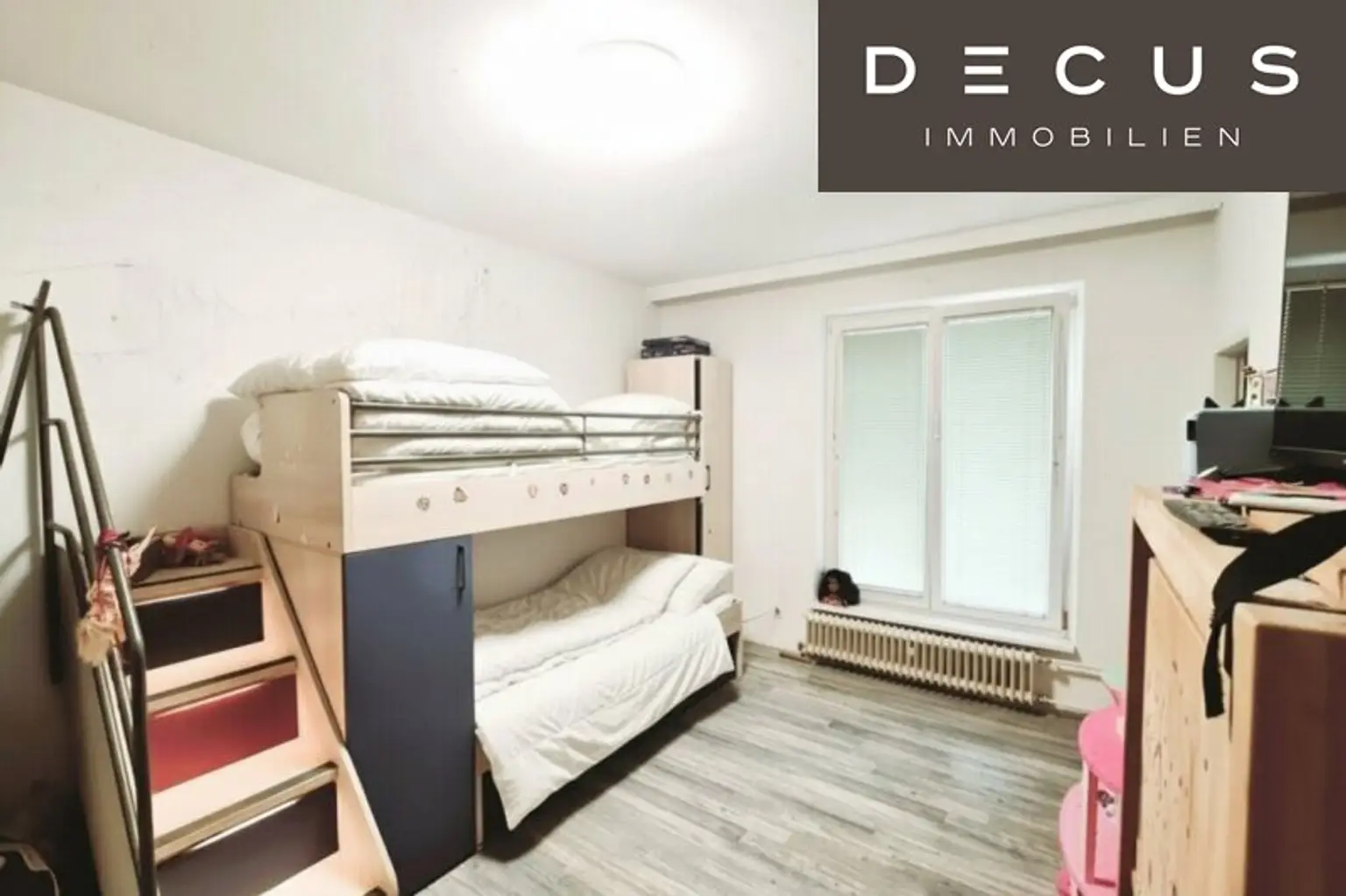 HOFSEITIGE ZWEIZIMMERWOHNUNG IN RUHIGSTER GRÜNLAGE IN DORNBACH