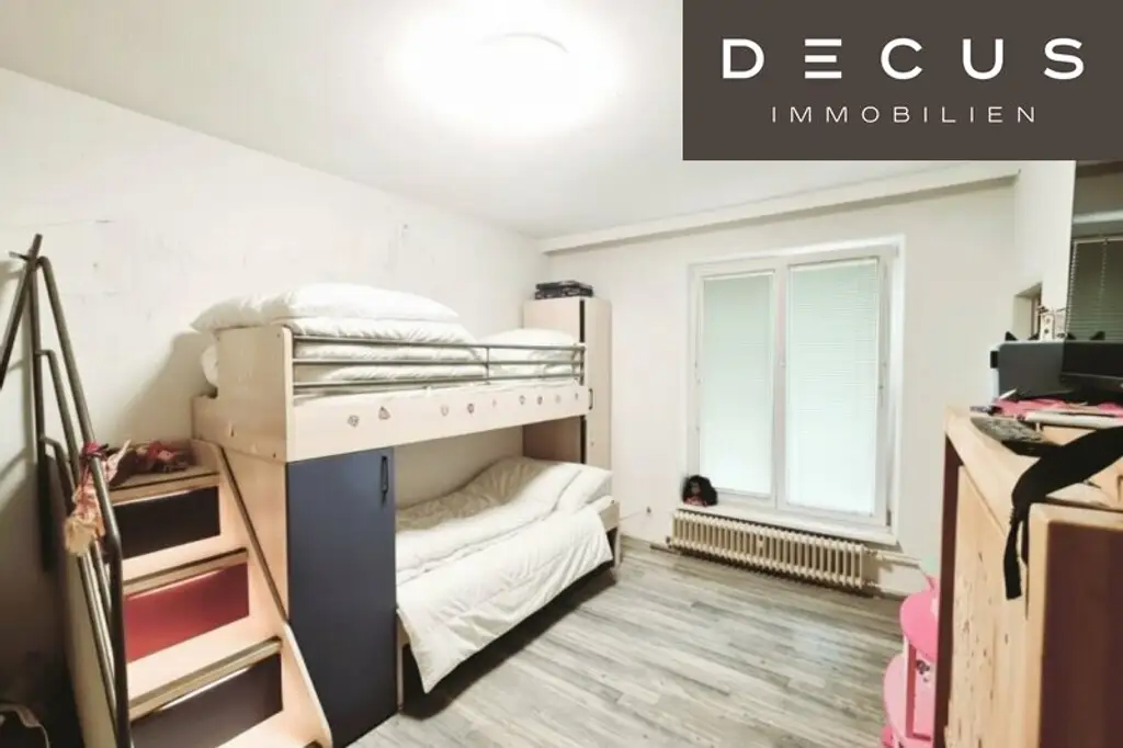 HOFSEITIGE ZWEIZIMMERWOHNUNG IN RUHIGSTER GRÜNLAGE IN DORNBACH