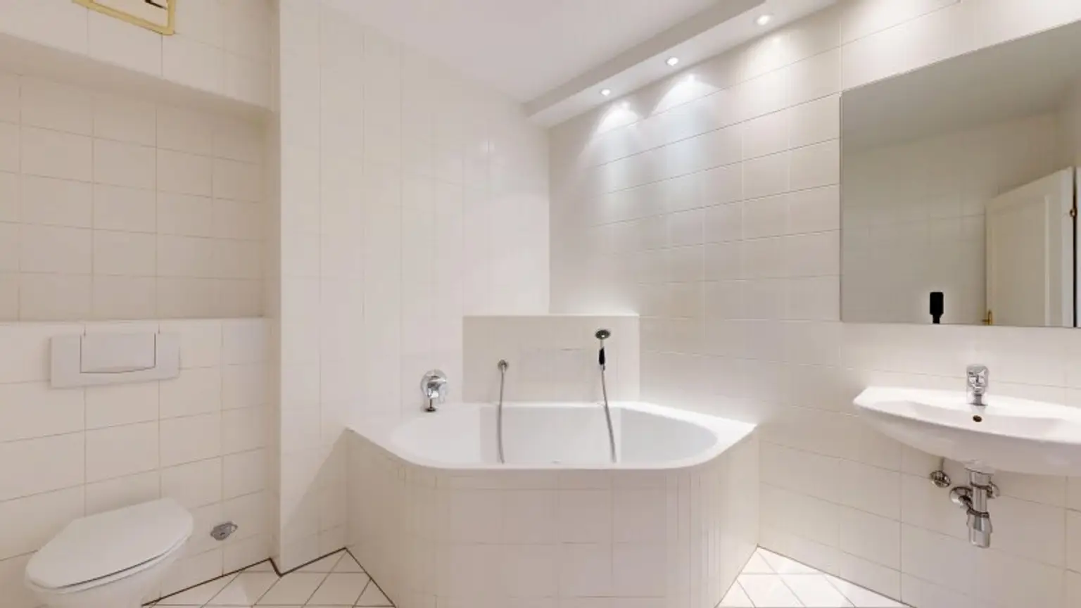 Badezimmer 2