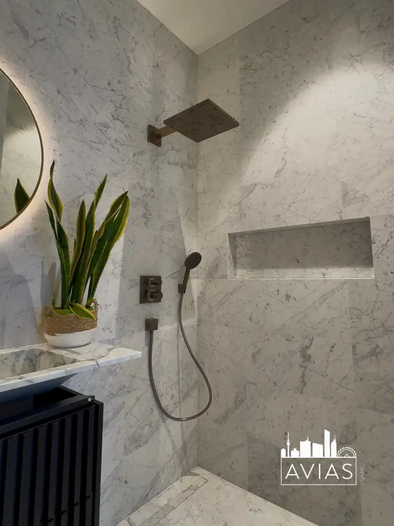 EXKLUSIVES PENTHOUSE MIT DACHTERRASSE NAHE SCHÖNBRUNN | ERSTBEZUG | RUHIGE LAGE