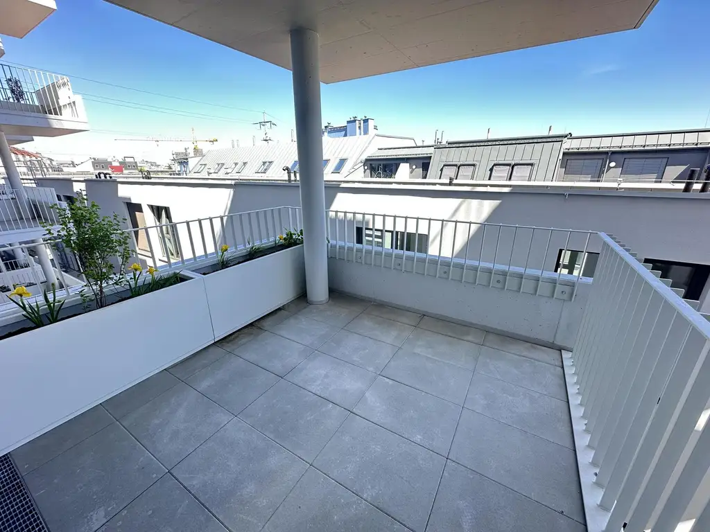 ZU HAUSE DIREKT AN DER U3