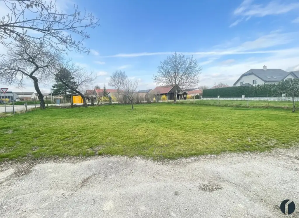 Nettes Bauernhaus Nähe Göllersdorf, optional mit Stadel und weiteren Grundstücken