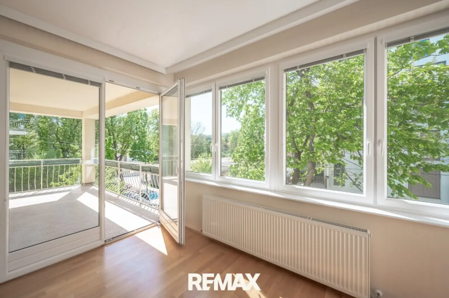 Ausgang auf den Balkon