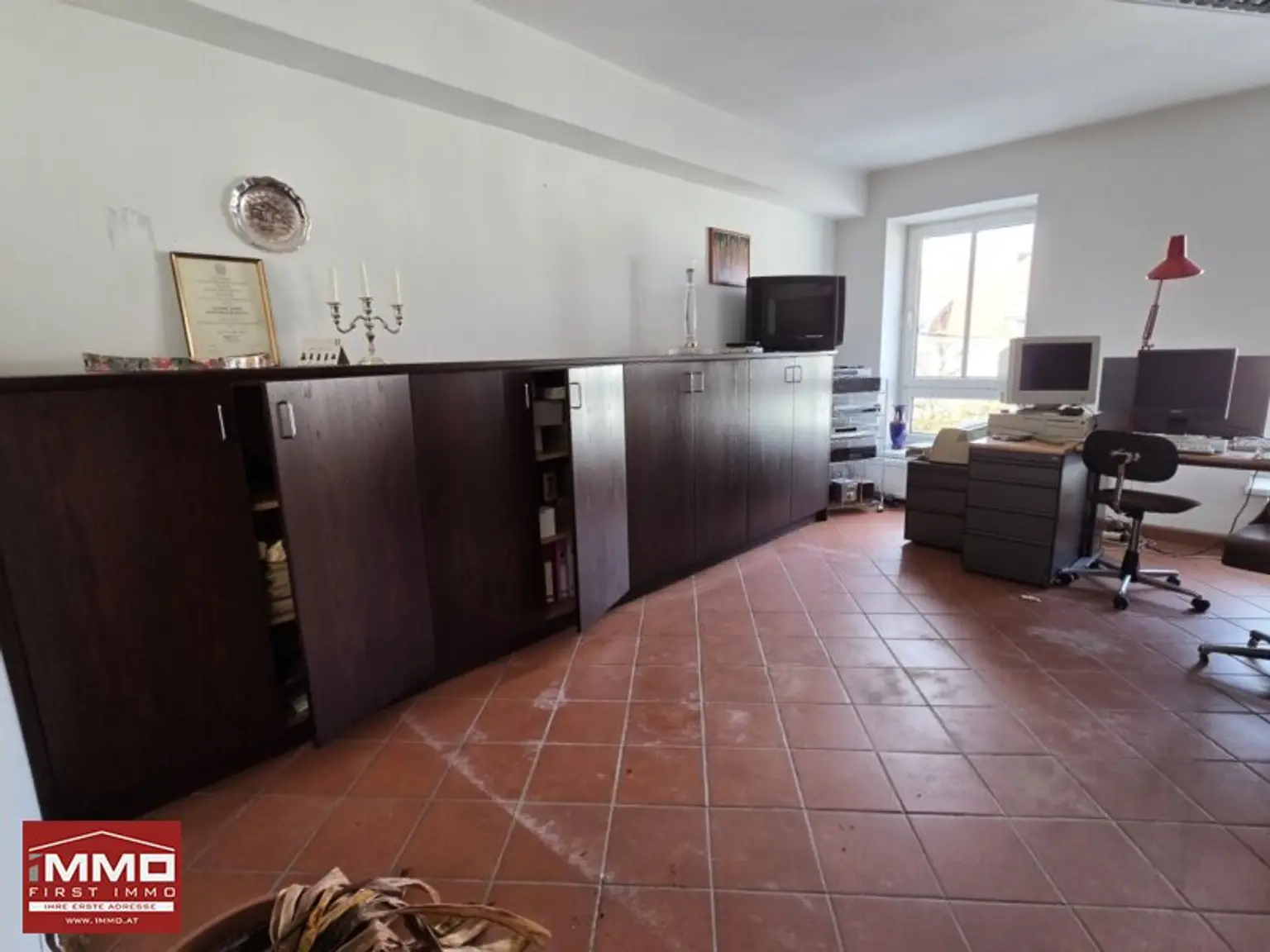 RUHELAGE IM ORTSKERN VON NEULENGBACH - EINE STUNDE VON WIEN ENTFERNT