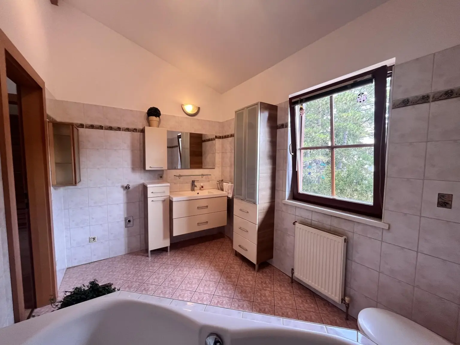 17 OG_Badezimmer2