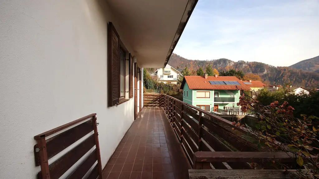 Villenviertel Frohnleiten – Sanierungsbedürftiges Einfamilienhaus in ruhiger Aussichtslage