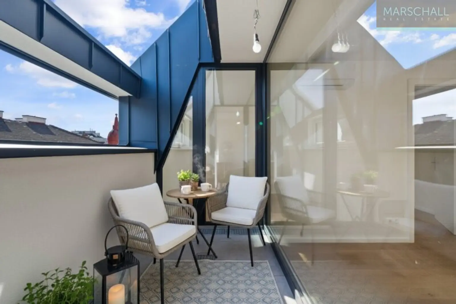 Charmante Dachgeschoßwohnung mit Terrasse