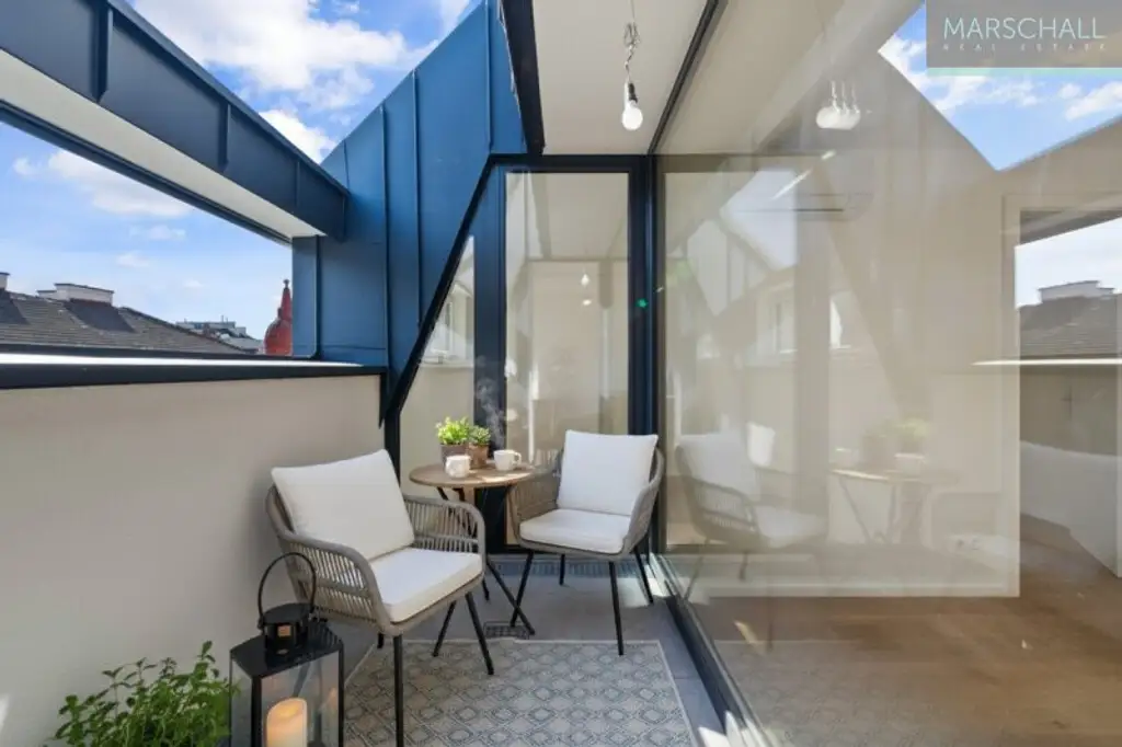 Charmante Dachgeschoßwohnung mit Terrasse