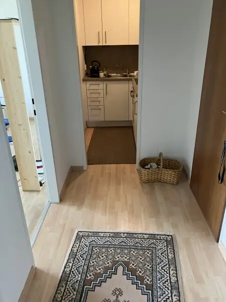 Hübsche 2-Zimmer-Wohnung mit großem Balkon und Garage in Aigen zu verkaufen