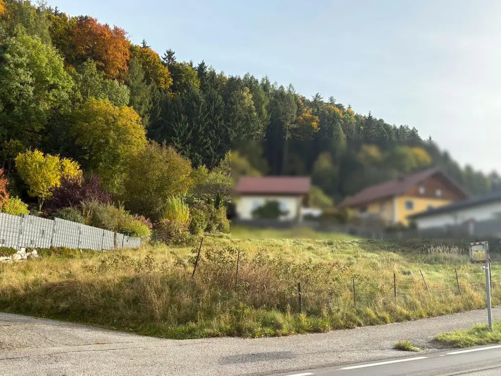 Sonniges Baugrundstück in Parz