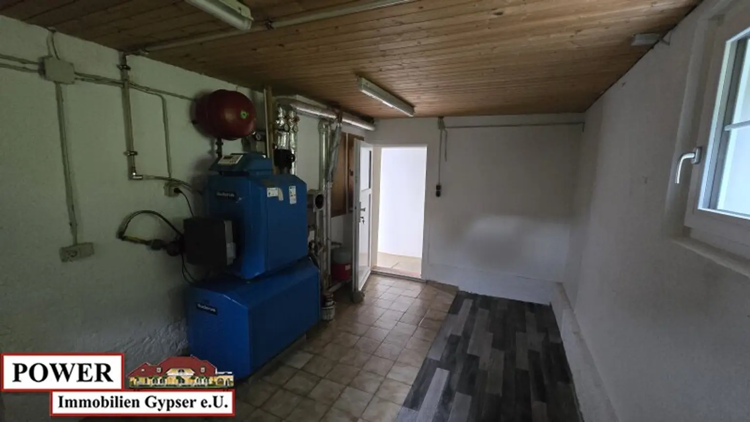 Einfamilienhaus in Waldrandlage / großes Grundstück - Ihr neues Zuhause !