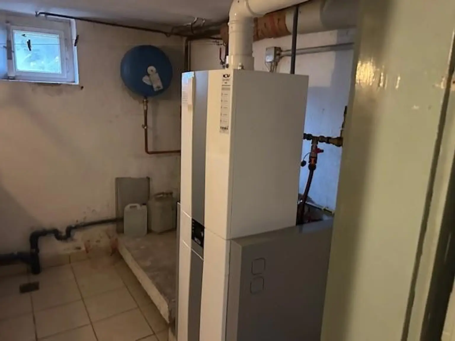 Charmante Doppelhaushälfte mit schöner Terasse -SOFORT VERFÜGBAR