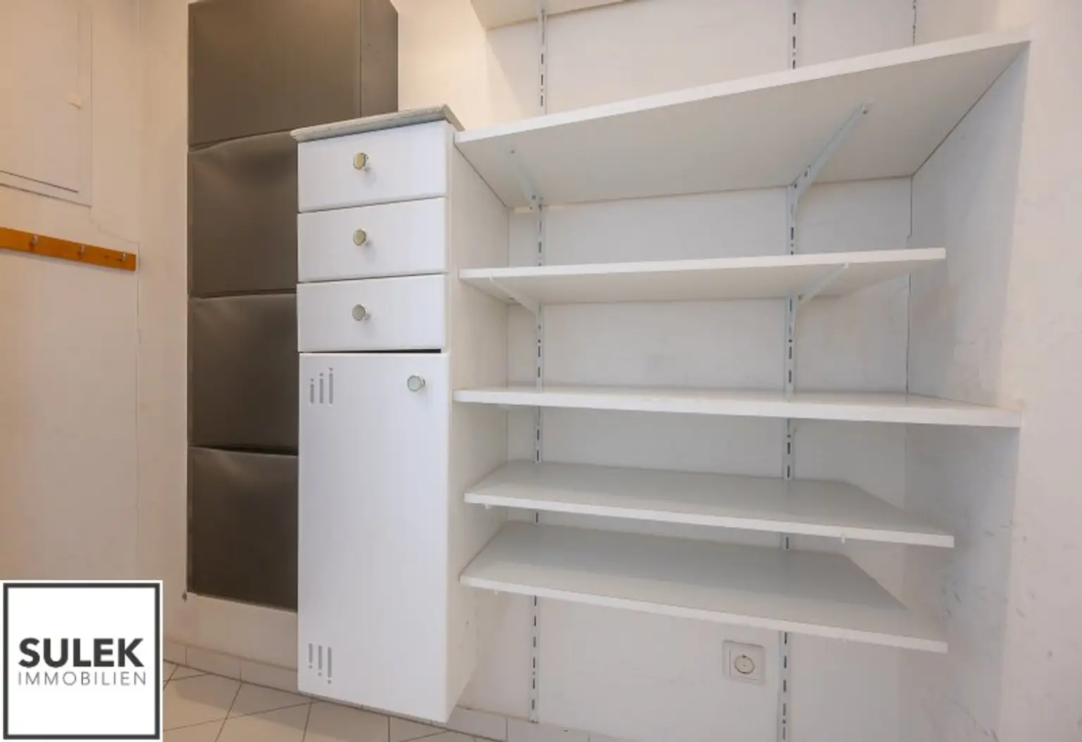 3 Zimmer-Dachgeschosswohnung mit Terrasse am Währinger Gürtel, nahe U6!