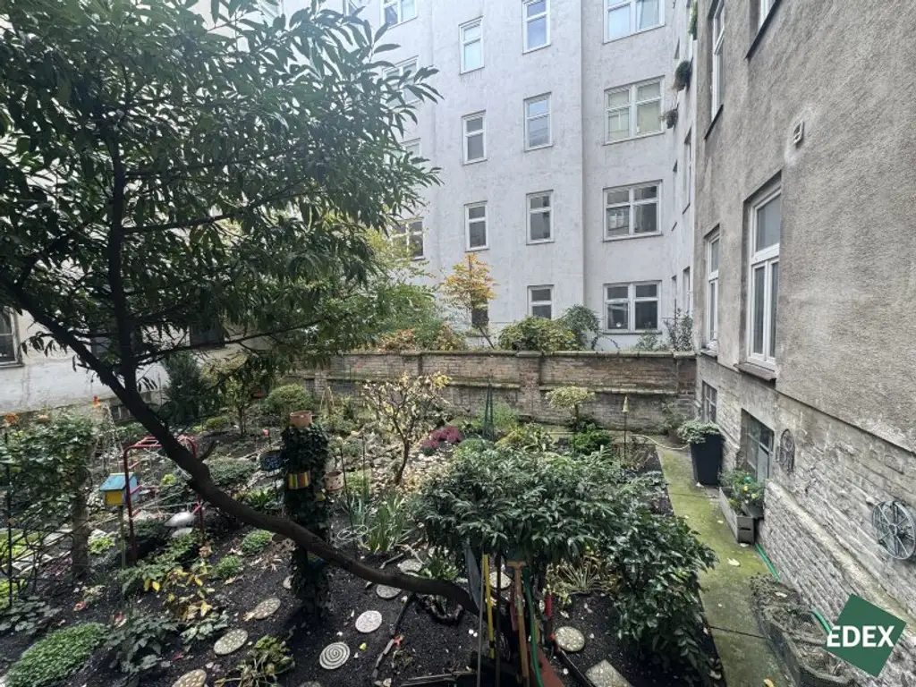 Sanierungsbedürftige 1-Zimmer-Altbauwohnung im EG nahe UKH Lorenz Böhler