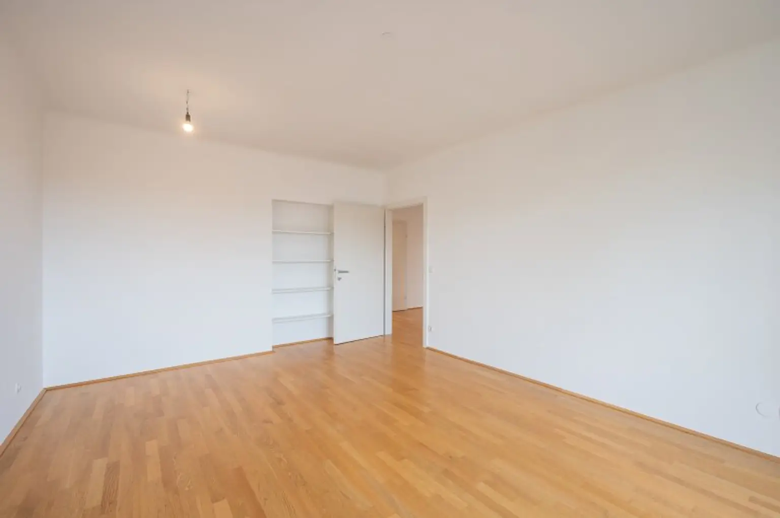 +++ NEU +++ helle 3-ZIMMER TRAUMWOHNUNG MIT 2 TERRASSEN, optimale Aufteilung, letzter Stock, Küche separat. Tolle Lage! ++++