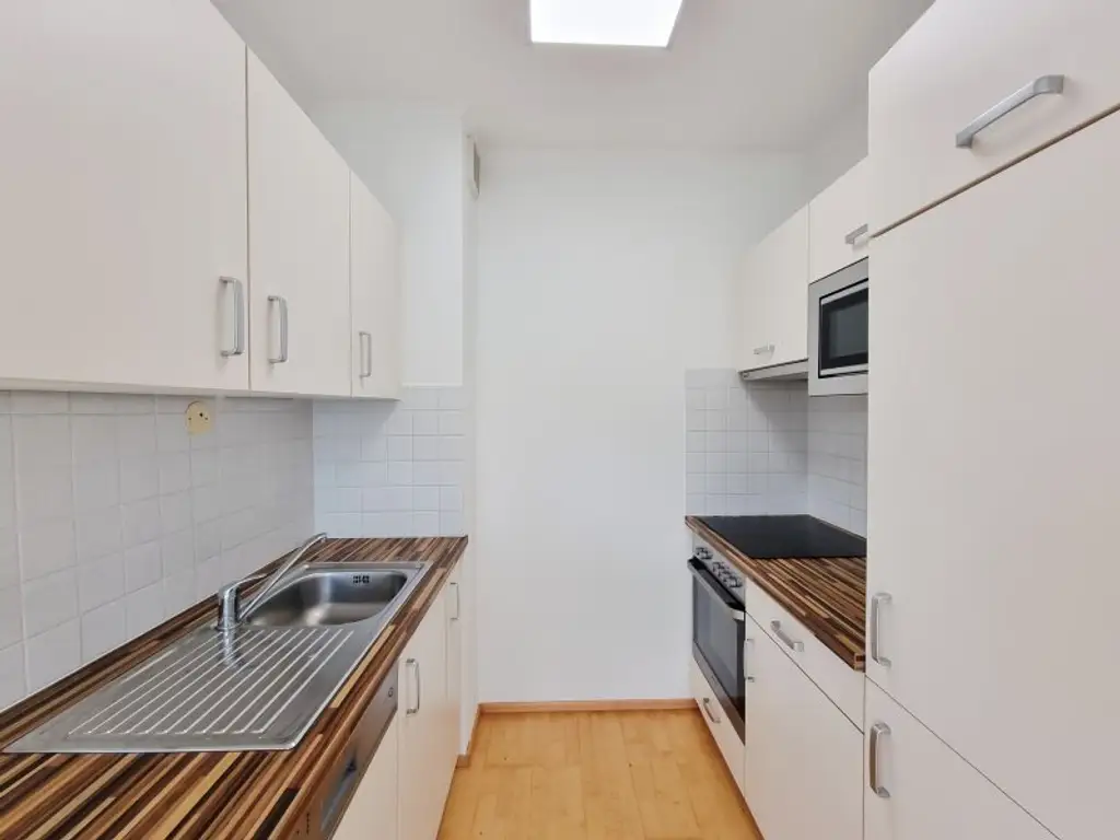 42 m² City-Wohnung mit Balkon & Lift – sofort beziehbar