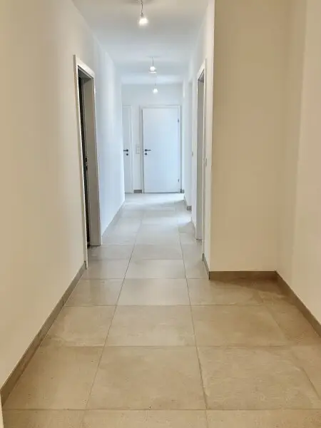 Ihr hochwertiger Erstbezug in U1 Nähe! 2 Terrassen, 2 Badezimmer! Inkl. moderne Markenküche! Provisionsfrei für den Käufer