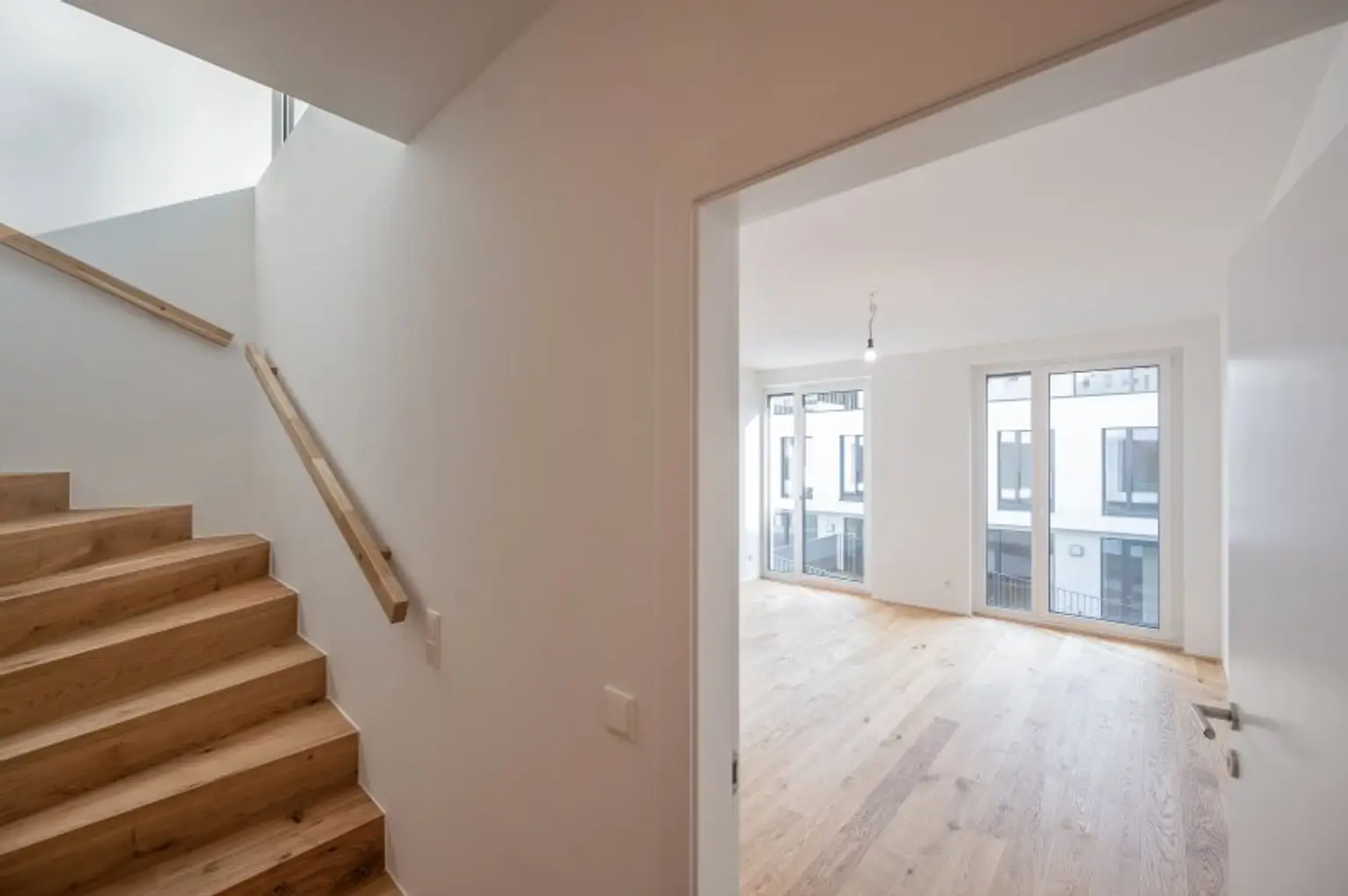 ***NEU***Townhouses in bester Lage mit Garten und Dachterrasse!